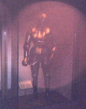 travis7.jpg (22395 bytes)